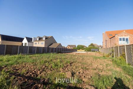 0 bedroom Land (Residential) for sale in Holton Road, Tetney, DN36