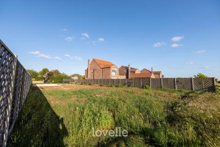 0 bedroom Land (Residential) for sale in Holton Road, Tetney, DN36