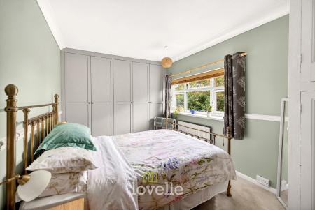 3 bedroom Semi-detached house for sale in Davenport Drive, Cleethorpes, DN35