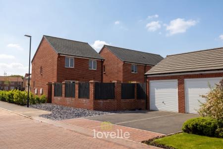 3 bedroom Detached house for sale in Heathland Way, Humberston, DN36