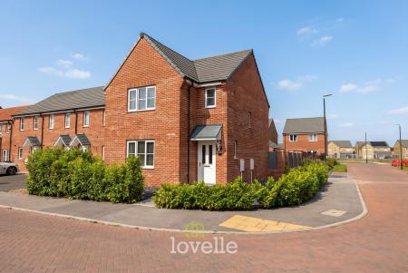 Heathland Way, Humberston, DN36