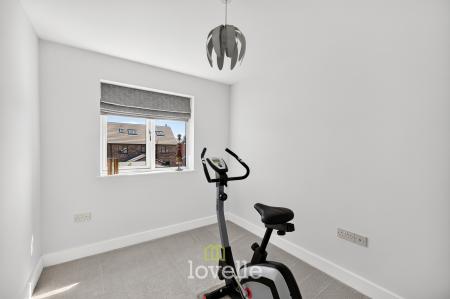 4 bedroom Detached house for sale in Molinari Avenue, Tetney, DN36