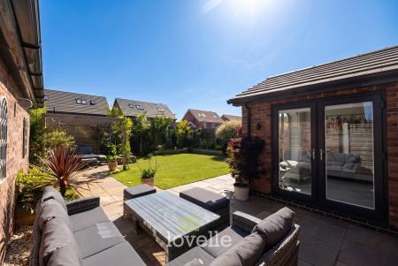 4 bedroom Detached house for sale in Molinari Avenue, Tetney, DN36