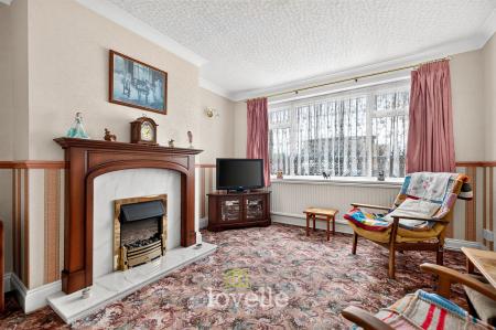 4 bedroom Semi-detached bungalow for sale in St Mathews Road, Humberston, DN36