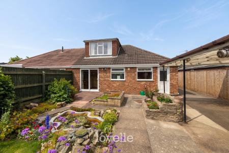 4 bedroom Semi-detached bungalow for sale in St Mathews Road, Humberston, DN36