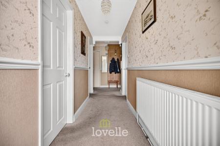 4 bedroom Semi-detached bungalow for sale in St Mathews Road, Humberston, DN36