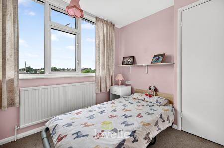4 bedroom Semi-detached bungalow for sale in St Mathews Road, Humberston, DN36