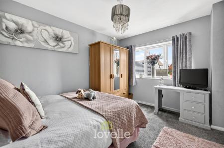 3 bedroom Semi-detached house for sale in Inghams Road, Tetney, DN36