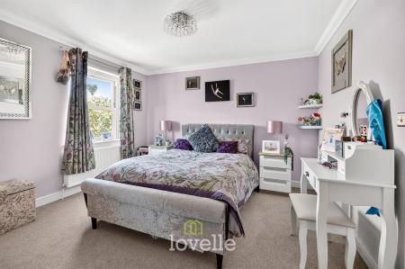 6 bedroom Detached house for sale in Church View, Tetney, DN36