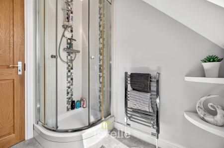 6 bedroom Detached house for sale in Church View, Tetney, DN36