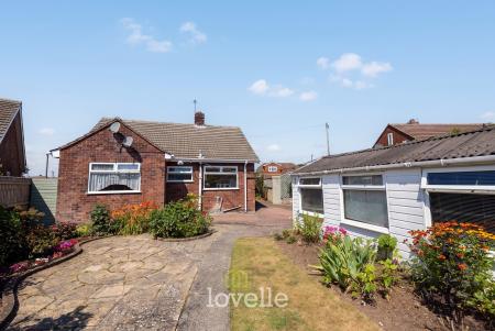 2 bedroom Bungalow for sale in Derwent Drive, Humberston, DN36