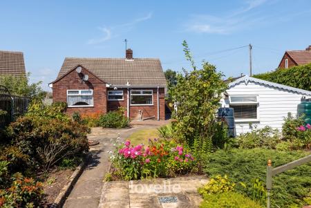 2 bedroom Bungalow for sale in Derwent Drive, Humberston, DN36