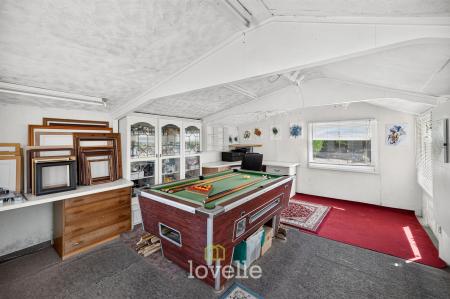 2 bedroom Bungalow for sale in Derwent Drive, Humberston, DN36