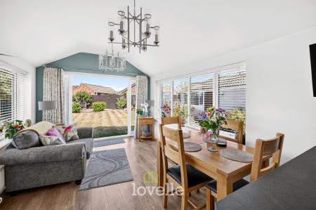 3 bedroom Detached bungalow for sale in Mayfair Court, Cleethorpes, DN35