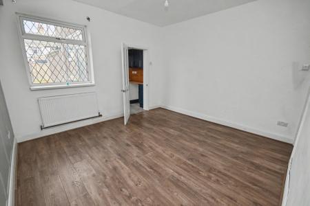 3 bedroom Terraced House for sale in Bennett Road, Cleethorpes, DN35