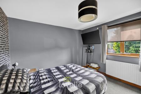 3 bedroom Detached house for sale in Swaby Close, Marshchapel, DN36