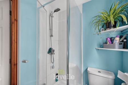 3 bedroom Detached house for sale in Swaby Close, Marshchapel, DN36