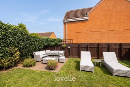 4 bedroom Detached house for sale in Tintagel Way, New Waltham, DN36