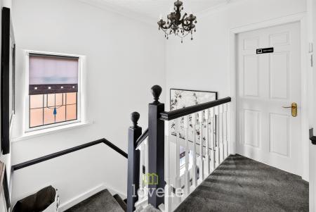 4 bedroom Semi-detached house for sale in Queen Mary Avenue, Cleethorpes, DN35