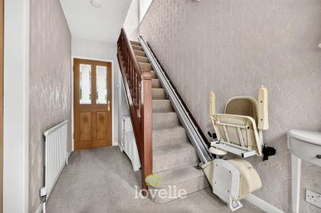 3 bedroom Semi-detached house for sale in Weelsby View, New Waltham, DN36