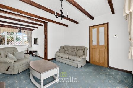 3 bedroom Semi-detached house for sale in Weelsby View, New Waltham, DN36