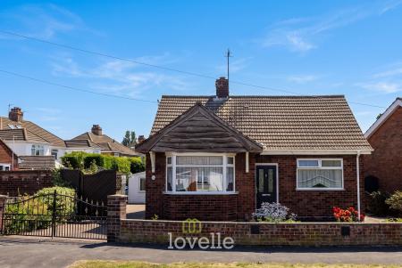 2 bedroom Detached bungalow for sale in Derwent Drive, Humberston, DN36