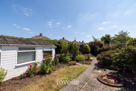 2 bedroom Detached bungalow for sale in Derwent Drive, Humberston, DN36