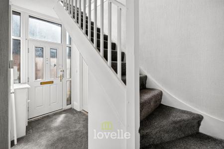 3 bedroom Semi-detached house for sale in Elliston Street, Cleethorpes, DN35