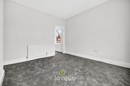 3 bedroom Semi-detached house for sale in Elliston Street, Cleethorpes, DN35