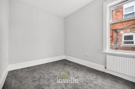 3 bedroom Semi-detached house for sale in Elliston Street, Cleethorpes, DN35