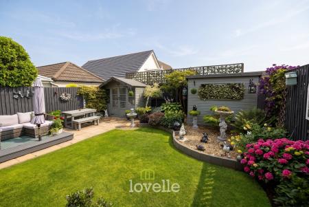 3 bedroom Semi-detached house for sale in Inghams Road, Tetney, DN36