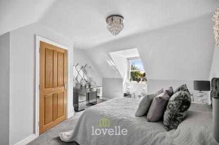 6 bedroom Detached house for sale in Church View, Tetney, DN36