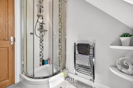 6 bedroom Detached house for sale in Church View, Tetney, DN36