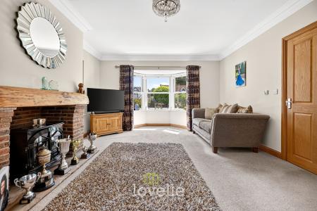 6 bedroom Detached house for sale in Church View, Tetney, DN36