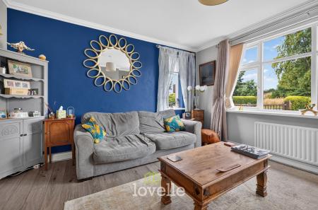 2 bedroom Semi-detached bungalow for sale in Fleetway, North Cotes, DN36