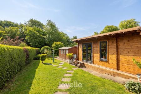 2 bedroom Semi-detached bungalow for sale in Fleetway, North Cotes, DN36