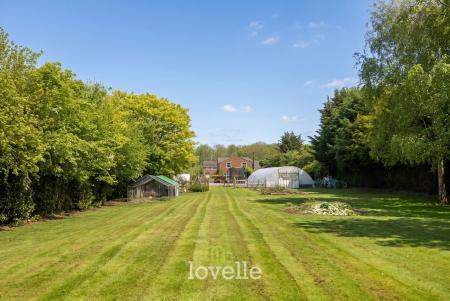 6 bedroom Detached house for sale in Northway, Fulstow, LN11