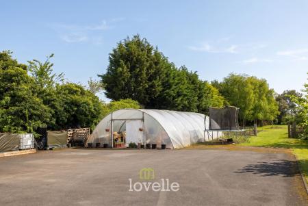 6 bedroom Detached house for sale in Northway, Fulstow, LN11