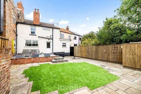 3 bedroom Semi-detached house for sale in Tetney Lock Road, Tetney, DN36