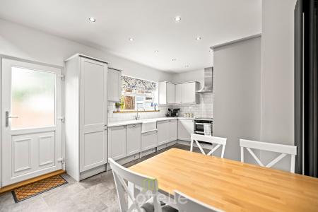 3 bedroom Semi-detached house for sale in Tetney Lock Road, Tetney, DN36