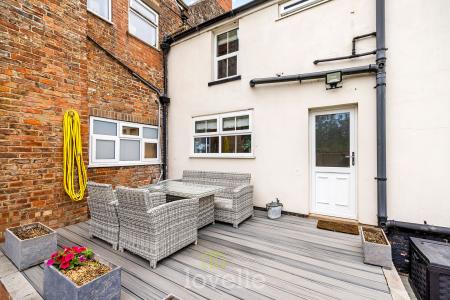 3 bedroom Semi-detached house for sale in Tetney Lock Road, Tetney, DN36