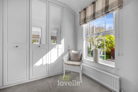 3 bedroom Detached house for sale in Main Street, Fulstow, LN11