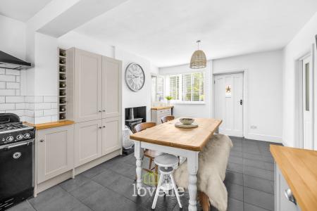 3 bedroom Detached house for sale in Main Street, Fulstow, LN11