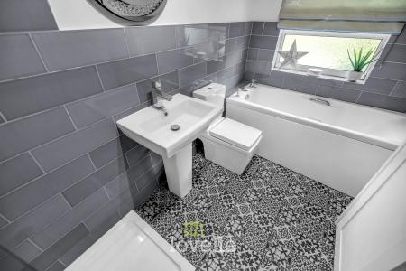3 bedroom Detached house for sale in Main Street, Fulstow, LN11