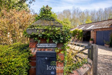 3 bedroom Detached house for sale in Main Street, Fulstow, LN11
