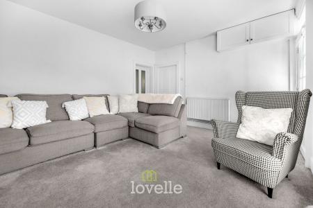 3 bedroom Detached house for sale in Main Street, Fulstow, LN11