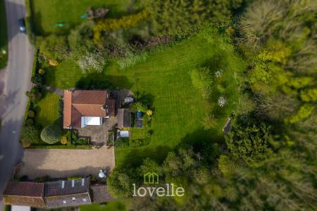 3 bedroom Detached house for sale in Main Street, Fulstow, LN11