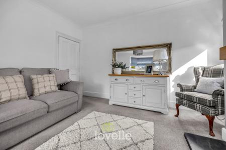 3 bedroom Detached house for sale in Main Street, Fulstow, LN11