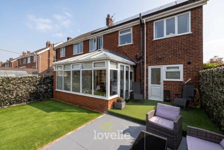 4 bedroom Semi-detached house for sale in Charles Avenue, New Waltham, DN36