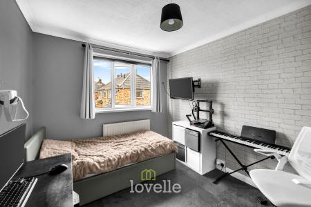 4 bedroom Semi-detached house for sale in Charles Avenue, New Waltham, DN36